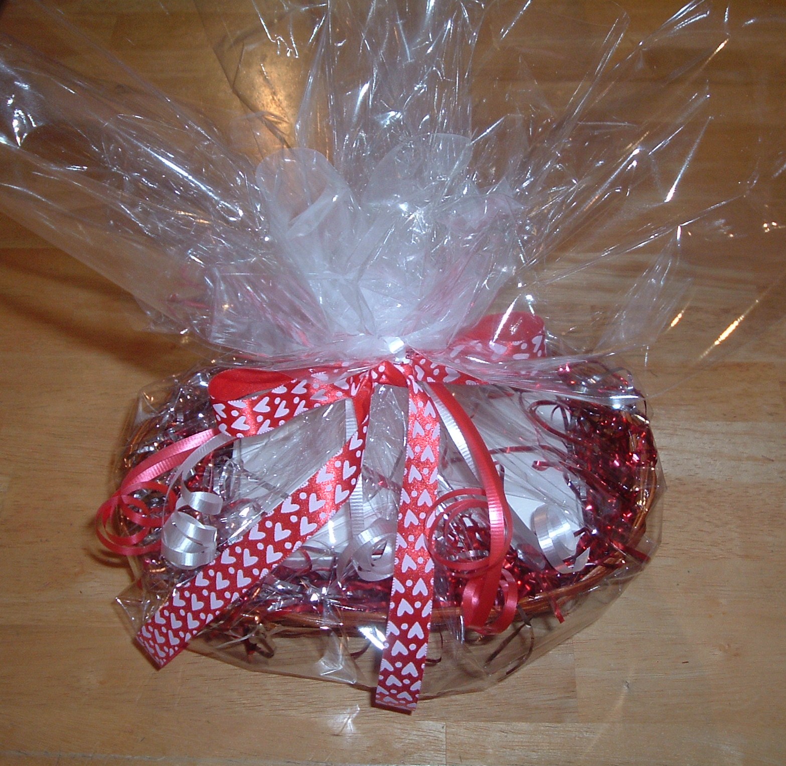 Red & Silver Fudge Gift Basket 1 LB