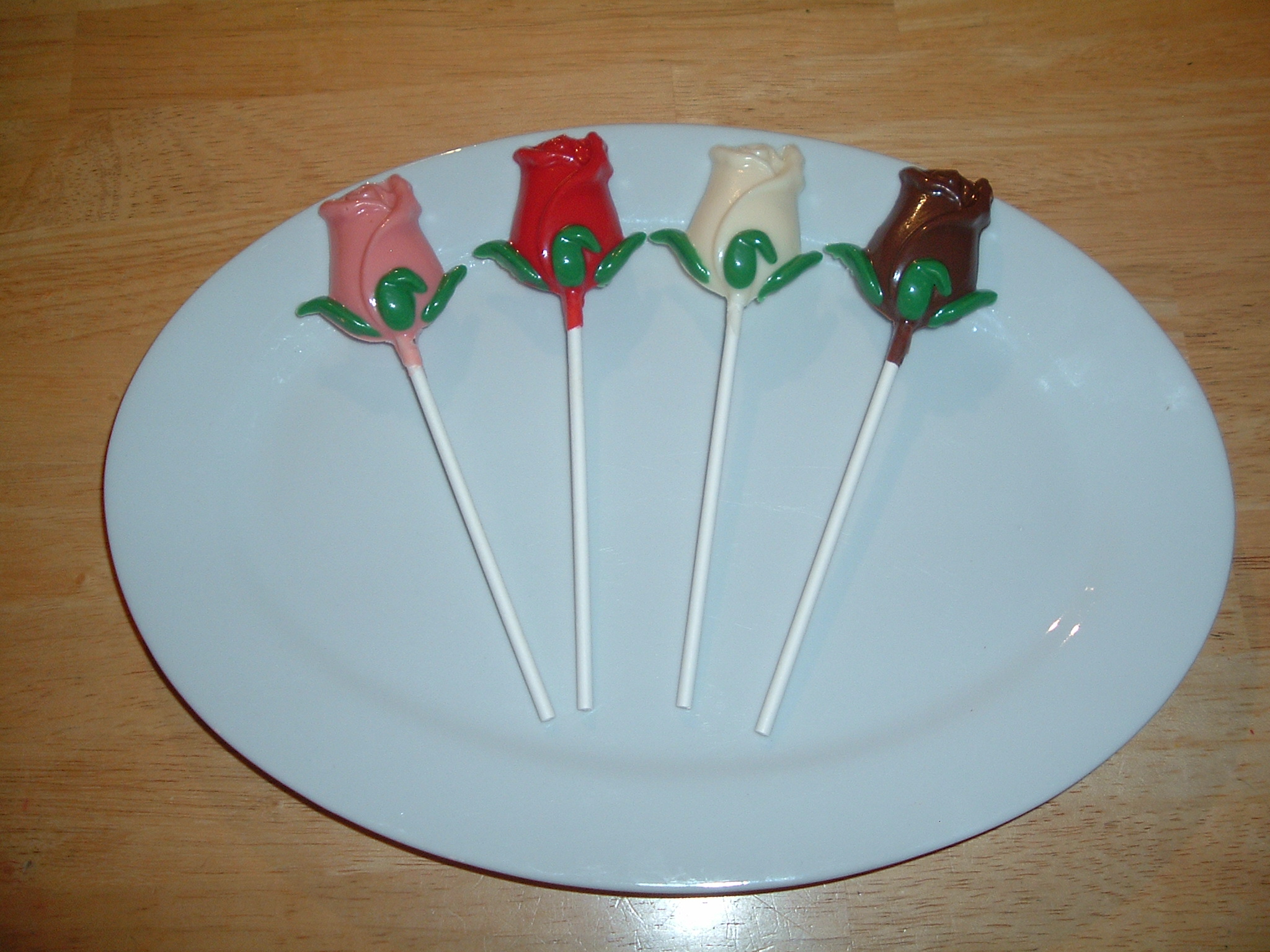 SherryLynn Creations - Valentines Rose Bud Chocolate Lollipops Set Of 6