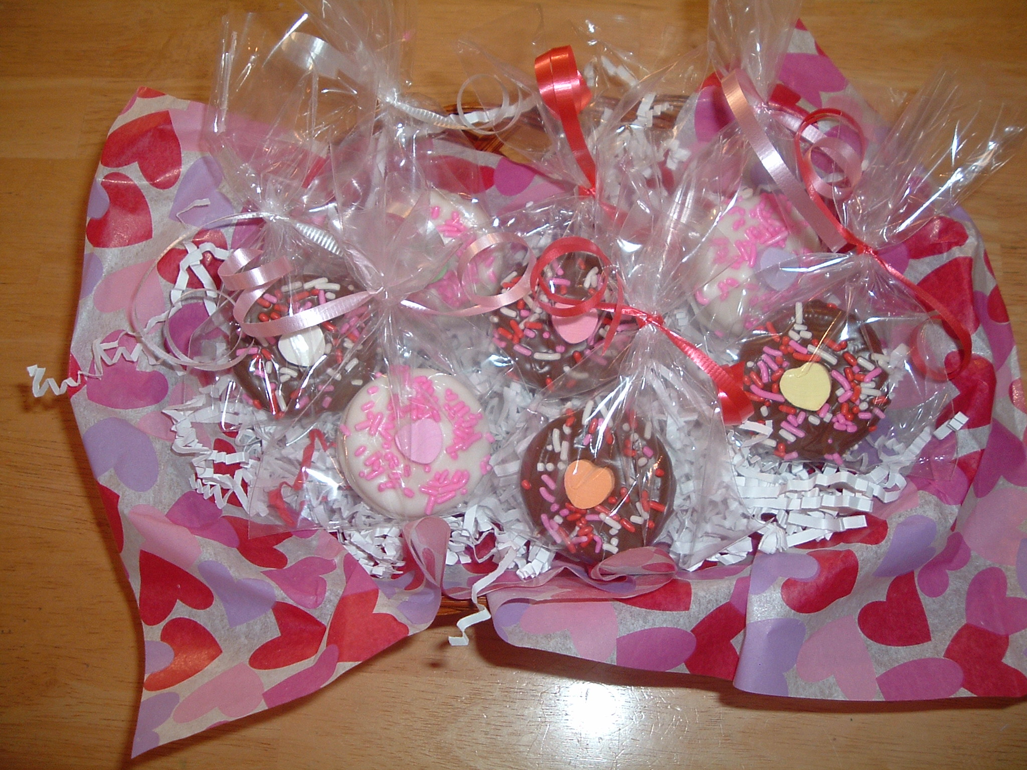 Valentines Heart w/ Sprinkles Oreo Cookie Basket 8